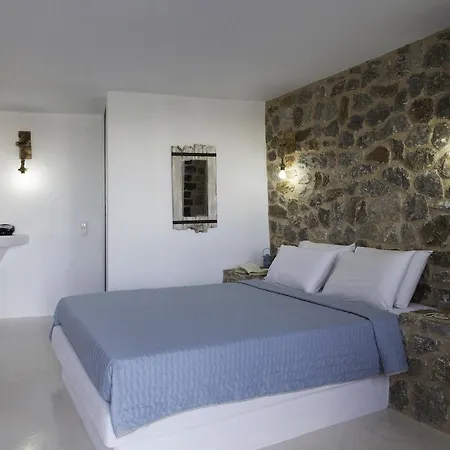 Sakas Residences