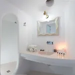 Sakas Residences Lägenhet *