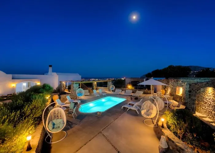 Sakas Residences Karterados (Santorini)