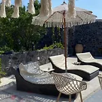 Sakas Residences Apartment *