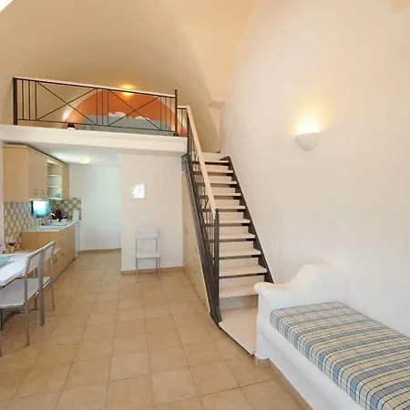 Sakas Residences *
